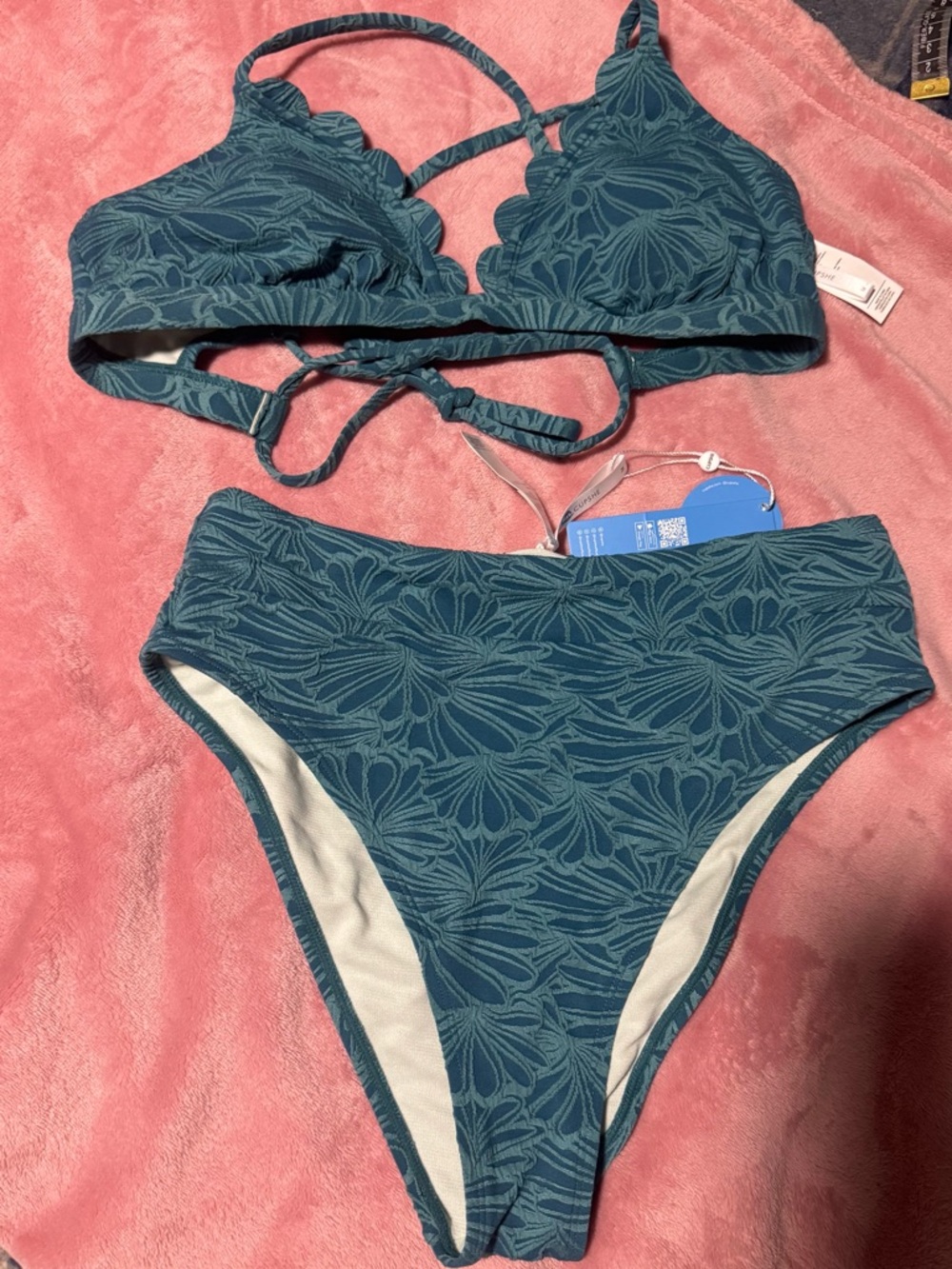 Cupshe swim